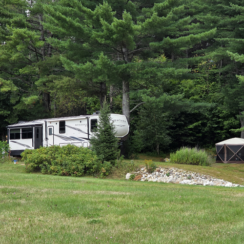A seasonal site at Stonybrook Campground